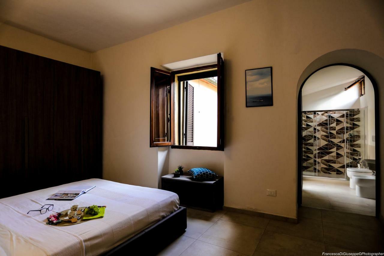 The Tower'S Garden Apartment San Gimignano Exterior photo